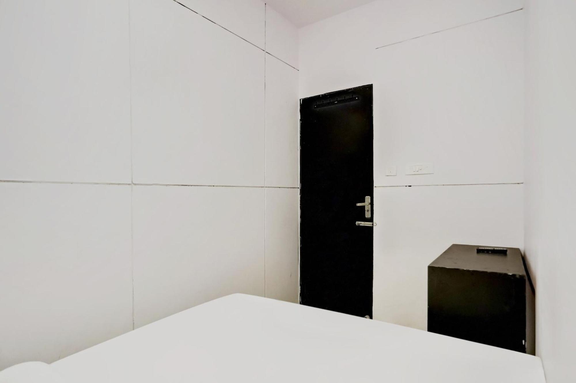 Hotel O North Campus New Delhi Extérieur photo