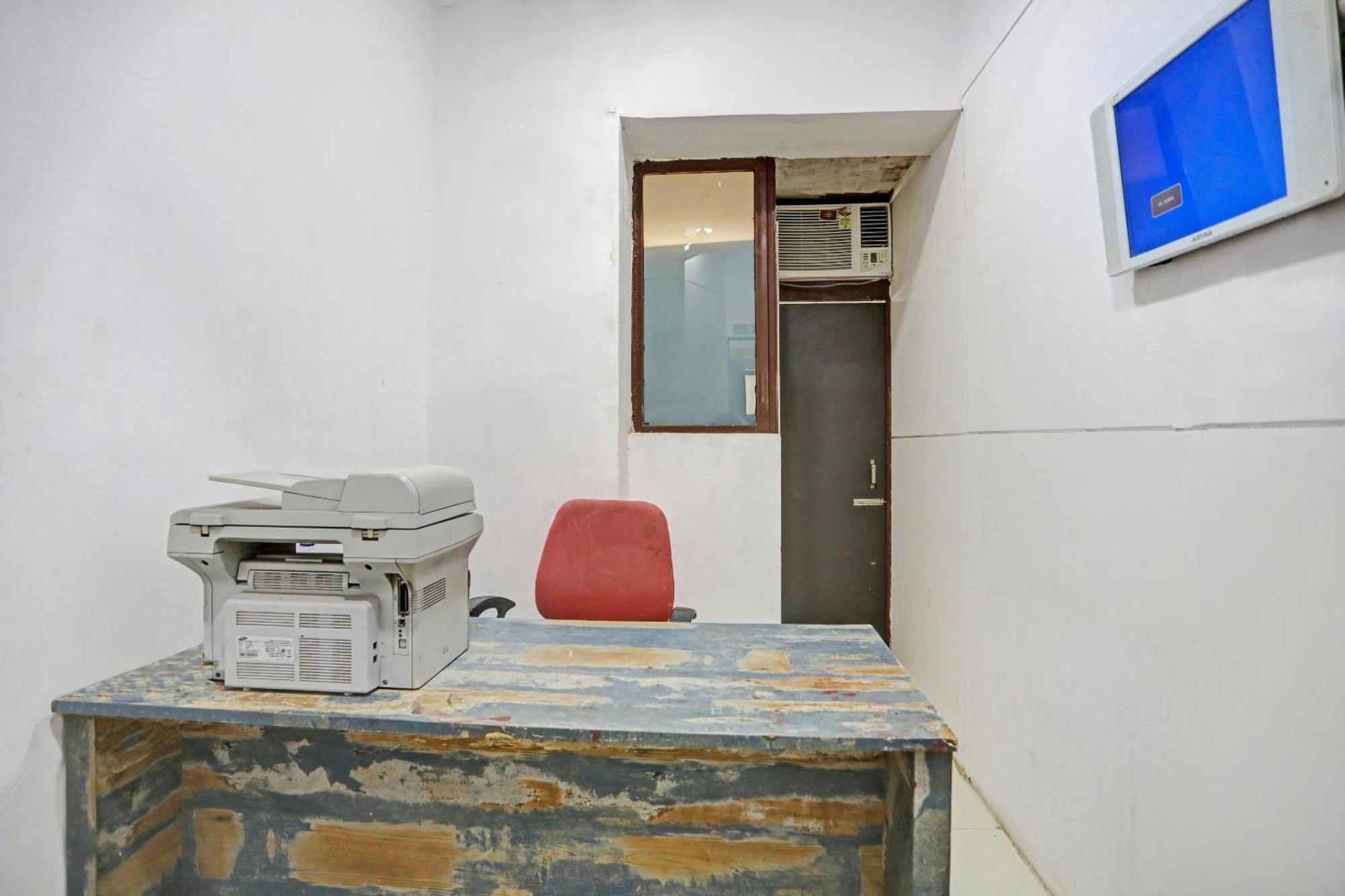 Hotel O North Campus New Delhi Extérieur photo