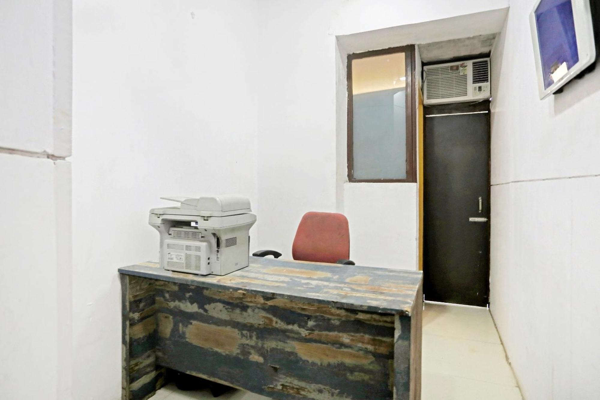 Hotel O North Campus New Delhi Extérieur photo
